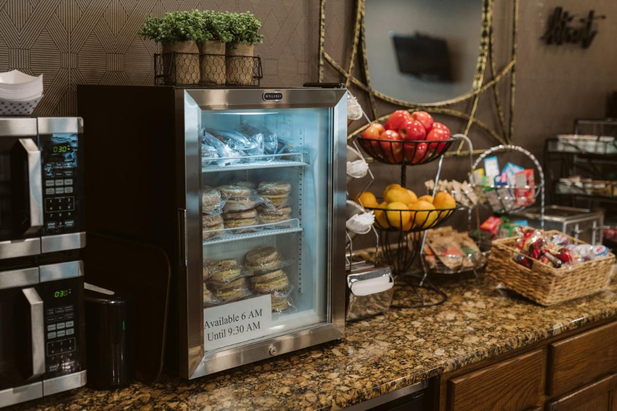 EverSpring Suites - Housity