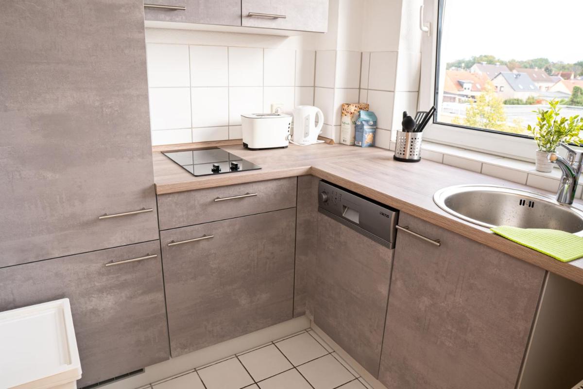 FULL HOUSE Studios - KornhausPremium Apartment - Balkon, WiFi - Housity