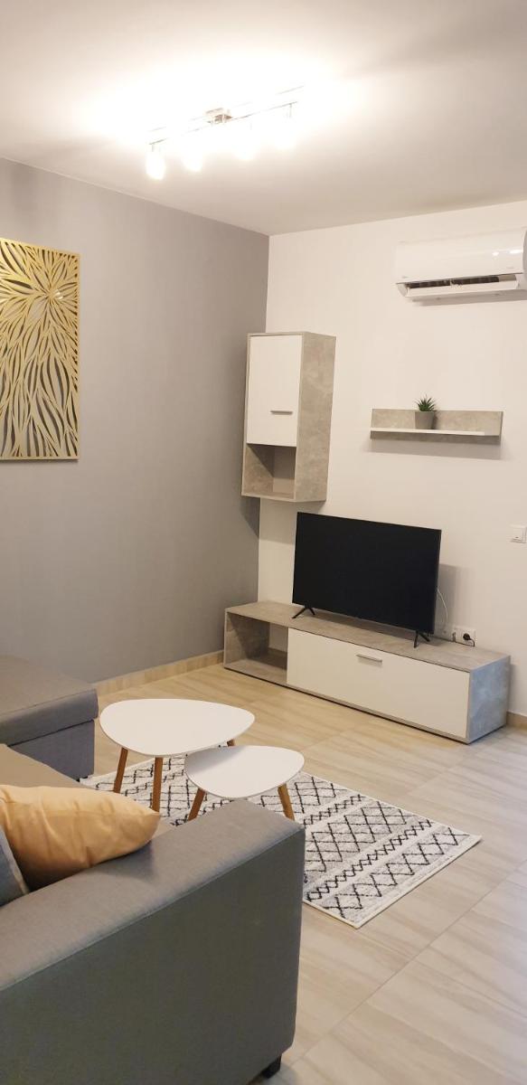 Sweet Home Apartment - Housity