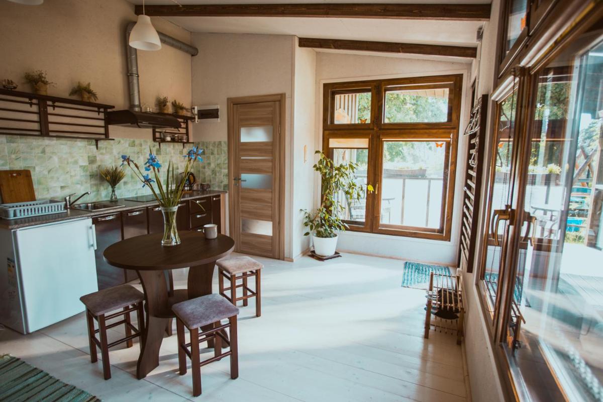 Guest House Baltās Dūjas - Housity