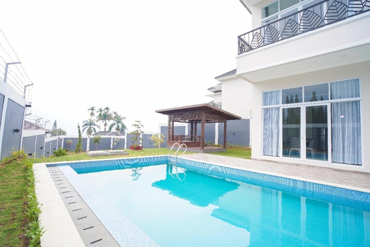 Marseillia Hills - Housity