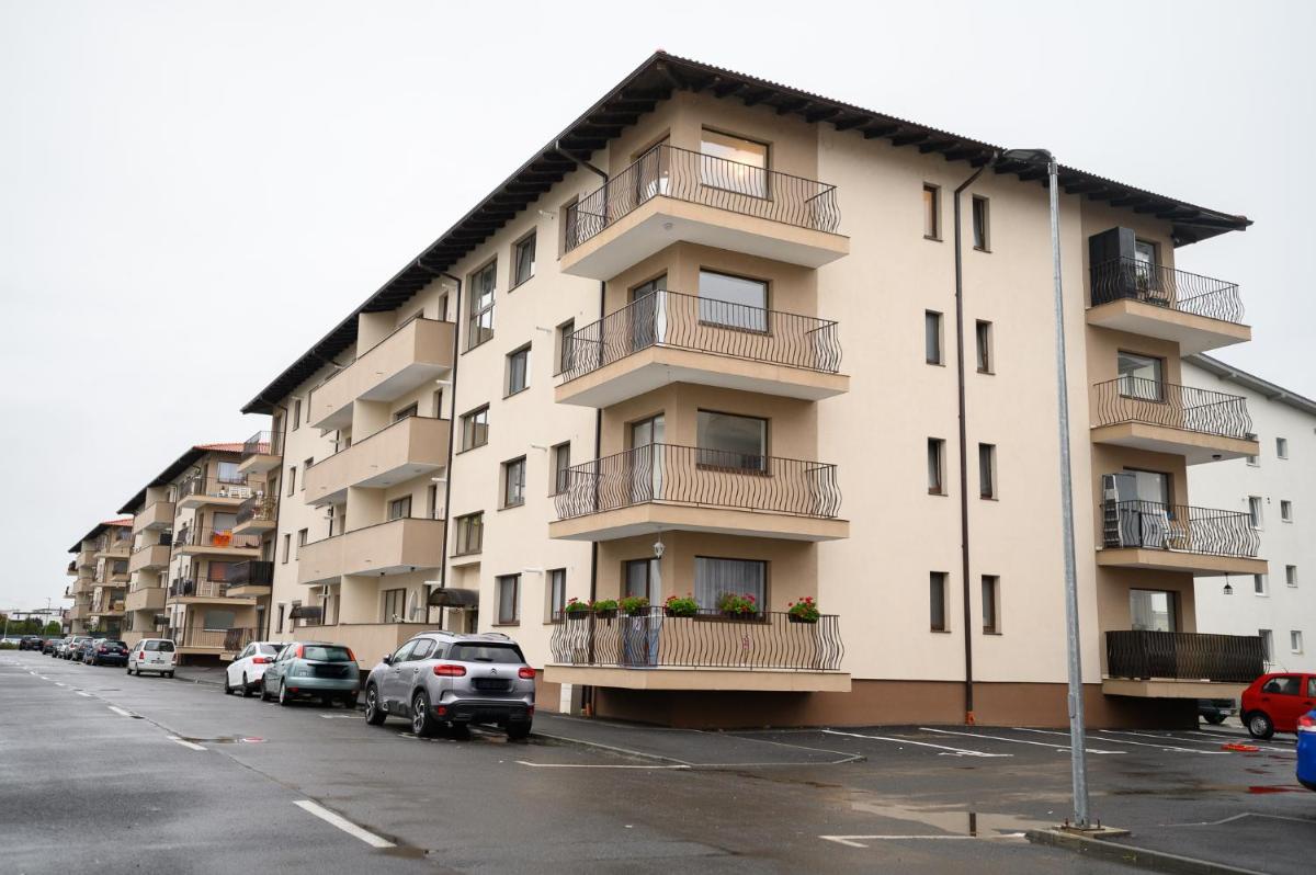 Aparthotel Riana - Housity