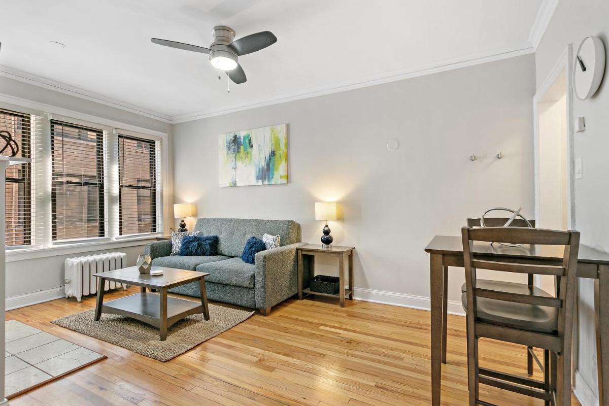 1BR Lively & Rejuvenating Apt in Prime Location - Roscoe 2M - Housity
