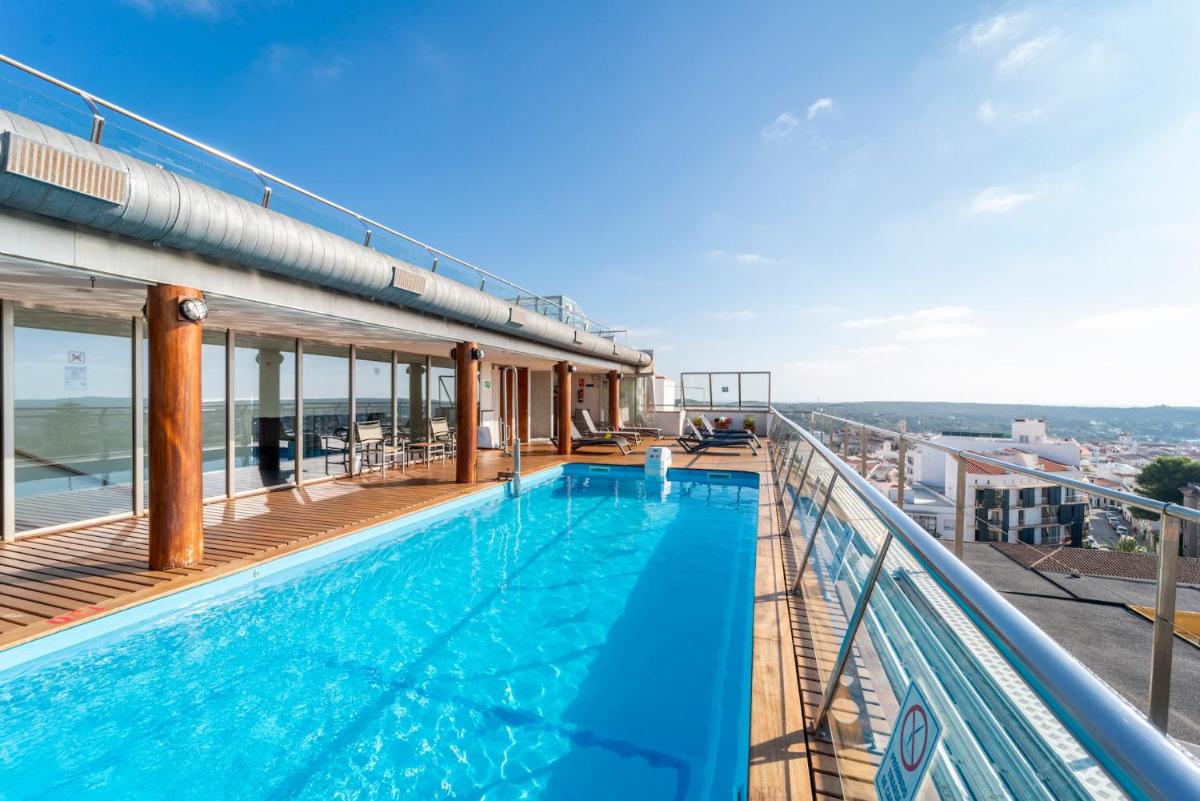Piscina en o cerca de ARTIEM Capri