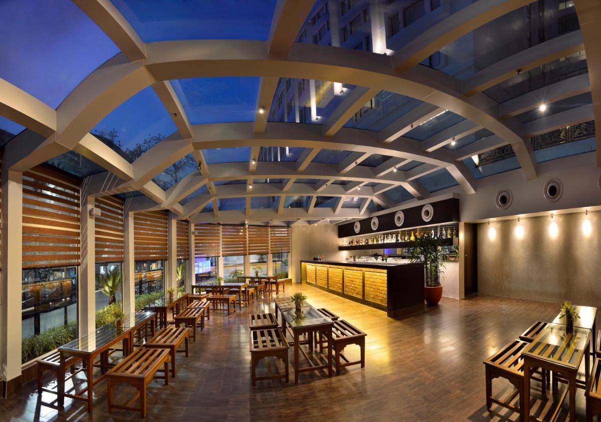 Suitetrails - The Lalit Great Eastern Kolkata