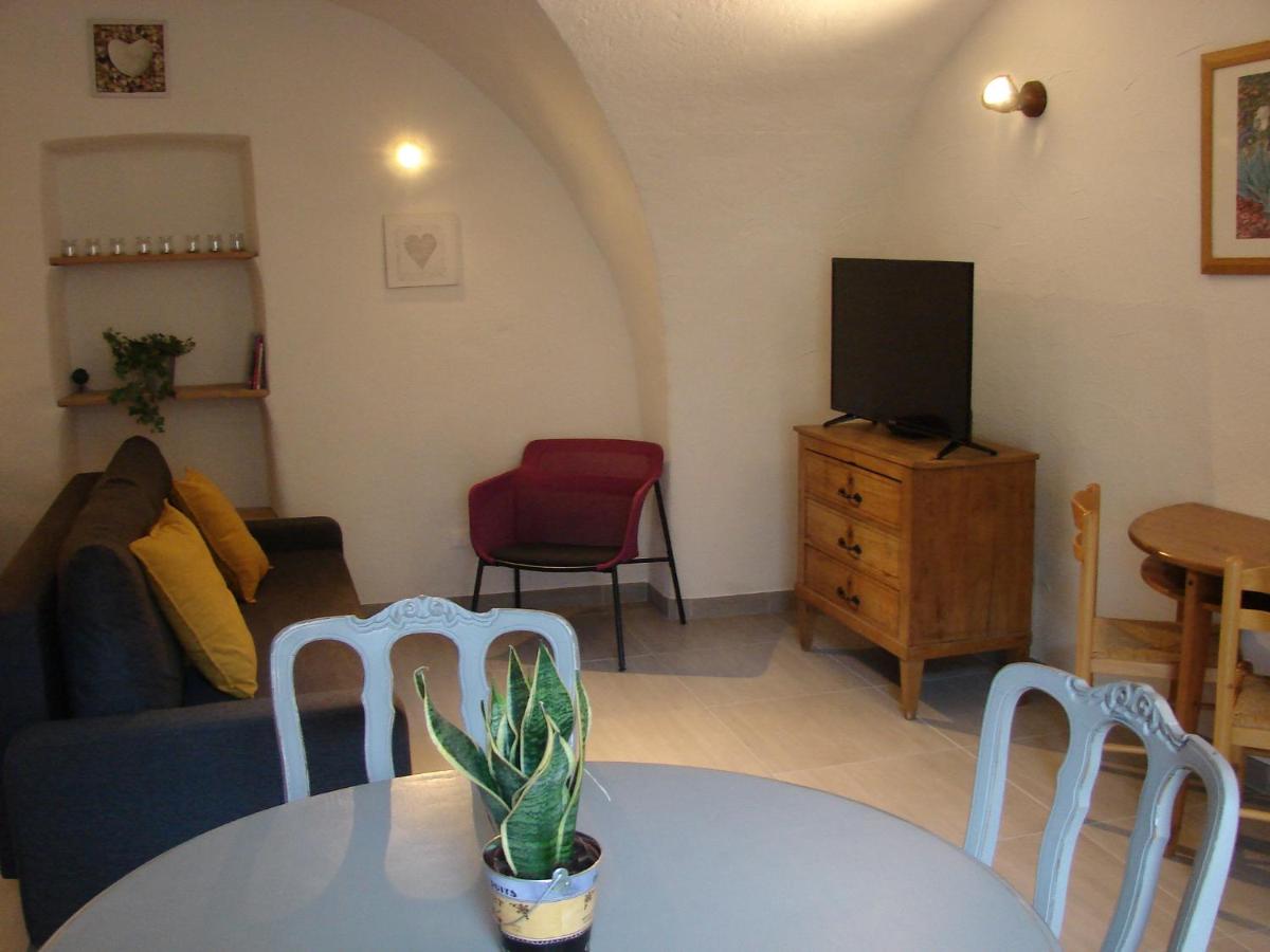 Appartement tout confort 2-4 personnes Joyeuse-ARDECHE - Housity