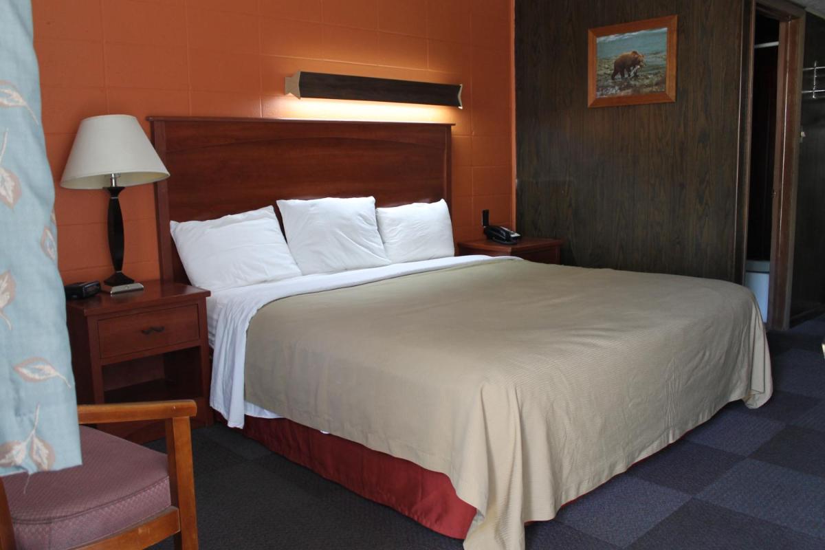 Motel Reedsburg - Housity