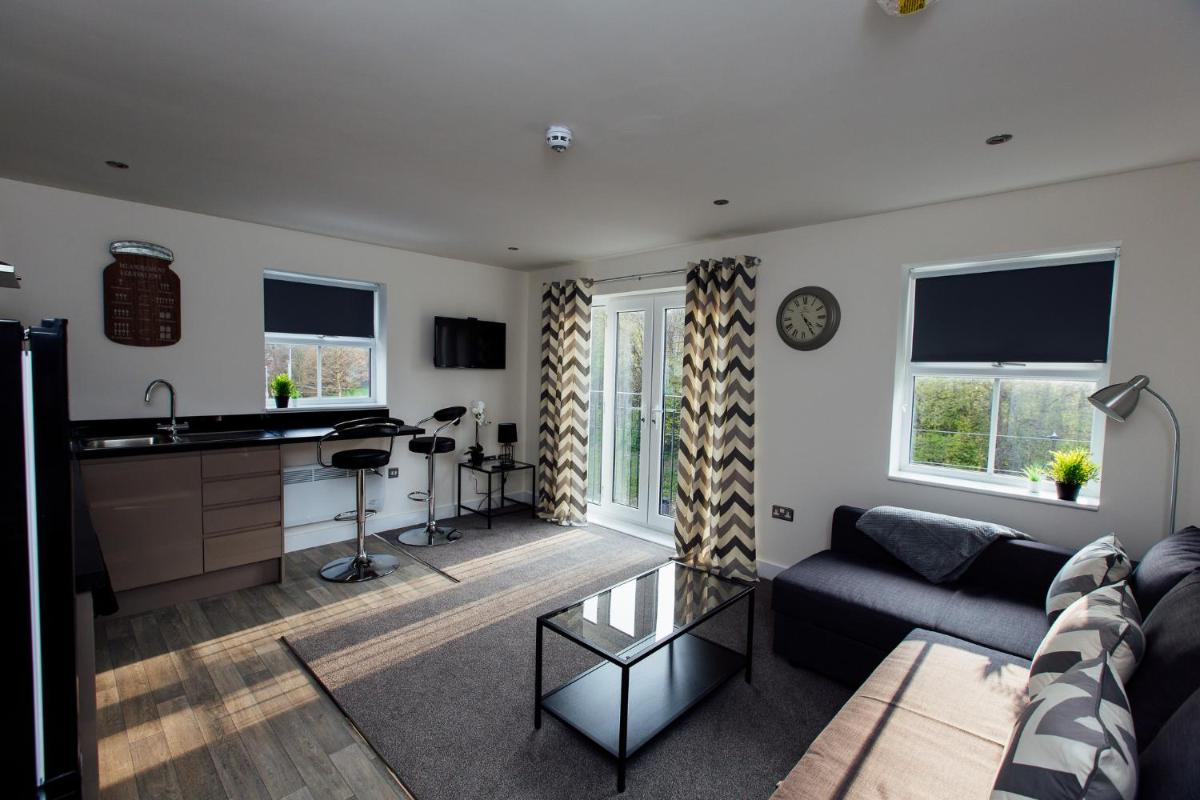 1 & 2 Bedroom Shield House Apartments Sheffield Centre - Housity