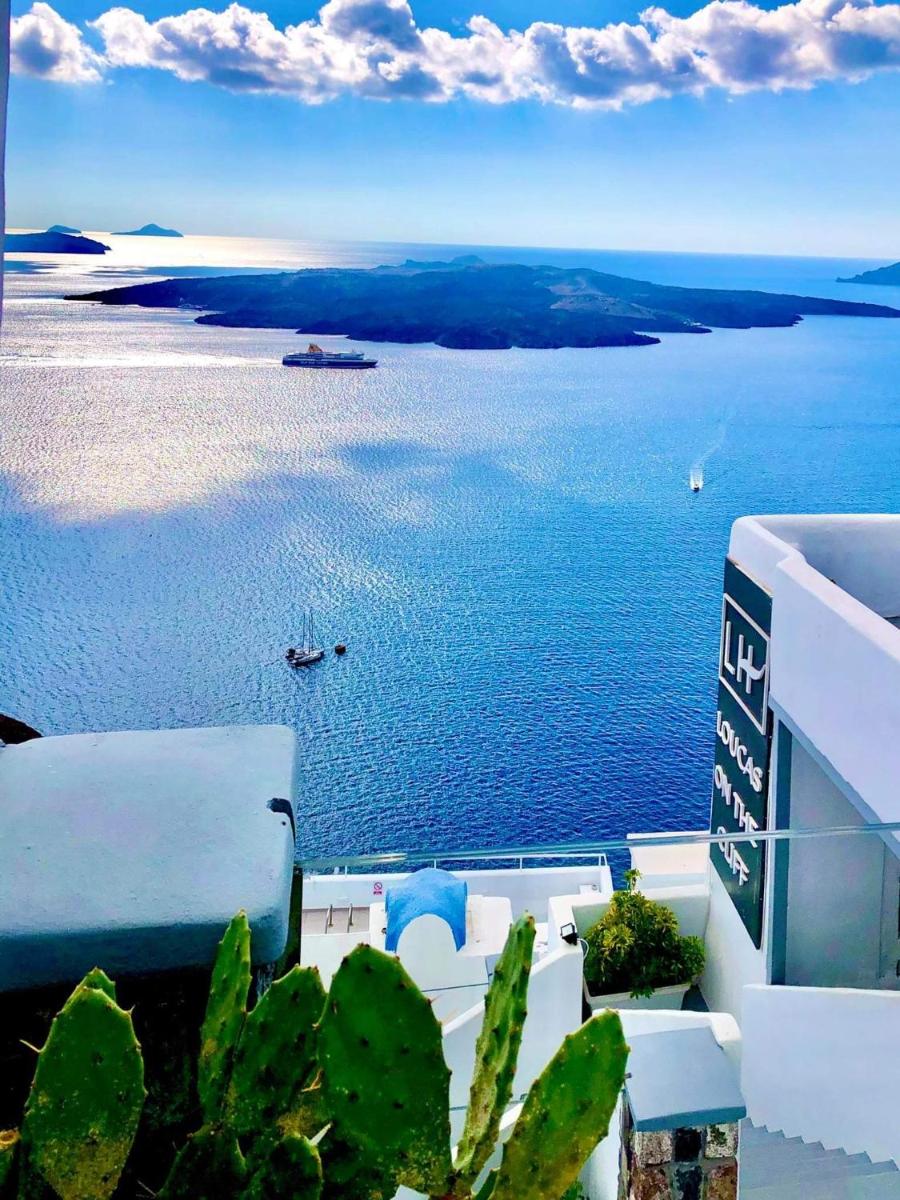 Loucas on the Cliff - Housity