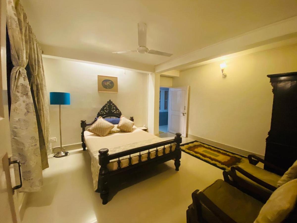 The Bhowmick's Bungalow - Housity