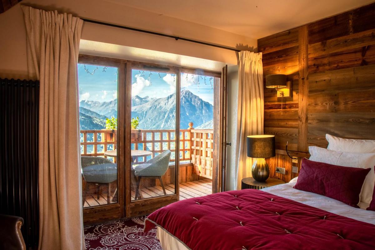 Vue générale sur la montagne ou vue sur la montagne depuis l'hôtel