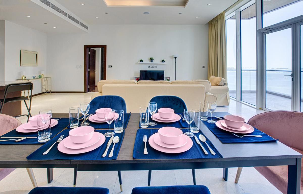 Luxury apartment with beach and sea view - Housity