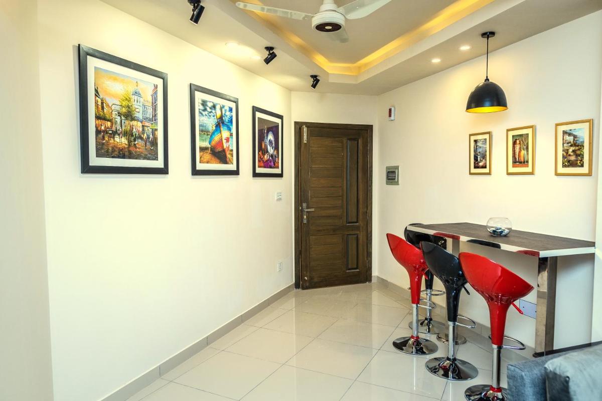 Two Bedroom Deluxe Apartment In Bahria Town - Housity
