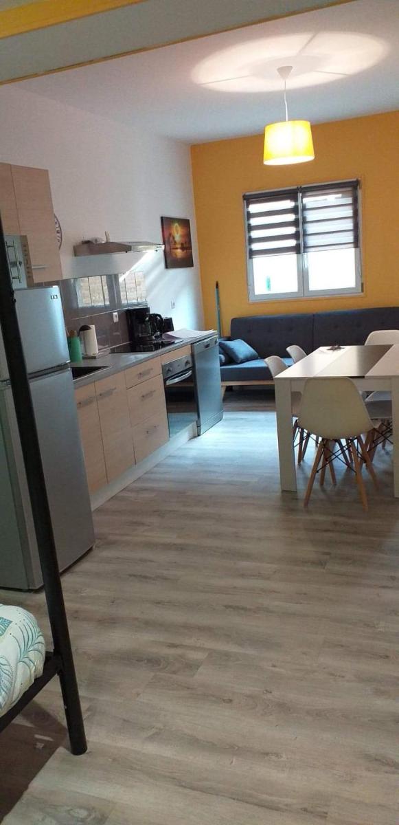 La Riviera - Housity