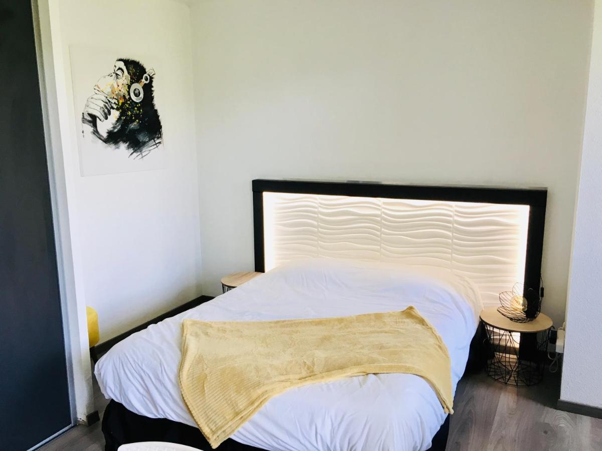FormiSTUDIO I - Housity