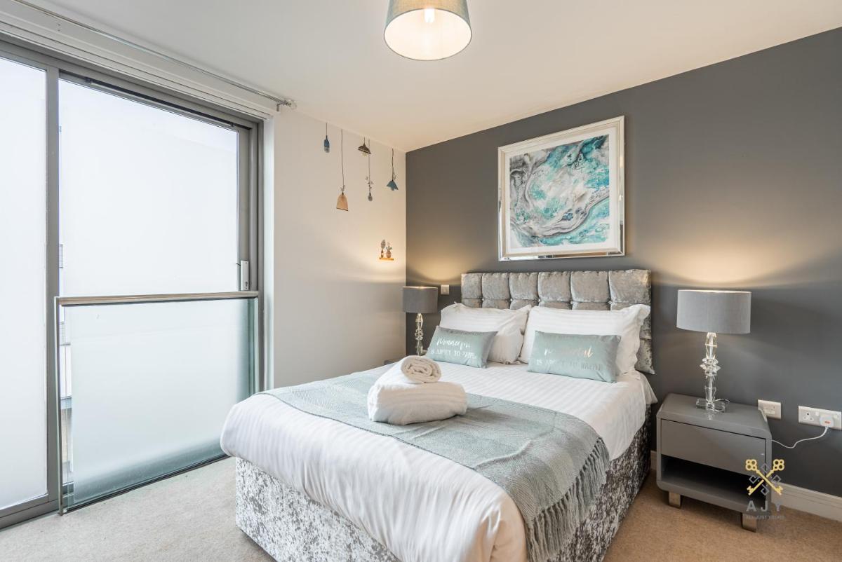 AJY Birmingham City Centre Viva Apartment - Housity