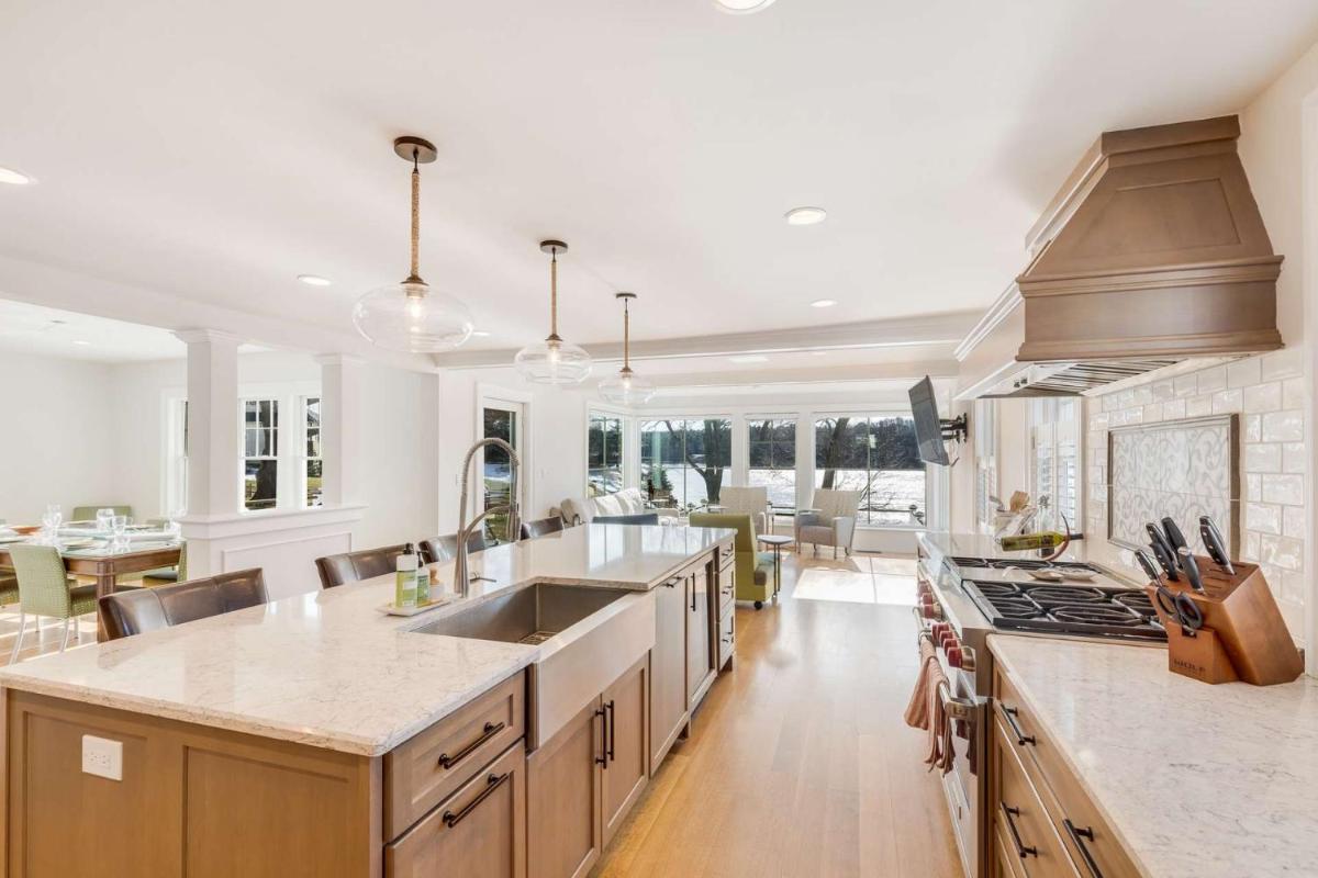 Riverbend Landing - Housity