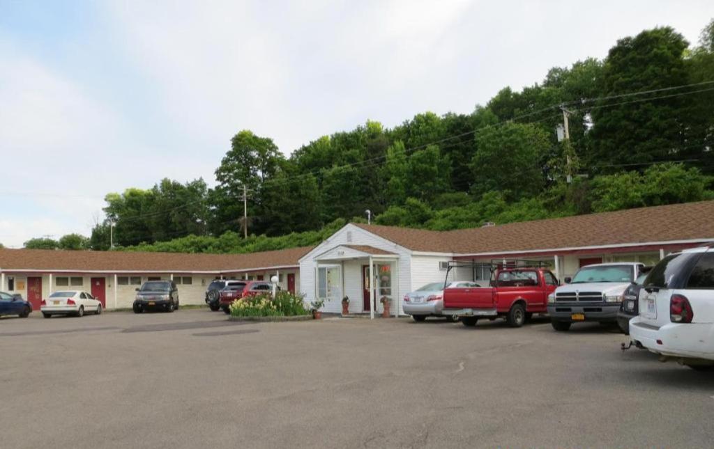 Cortland Motel - Housity