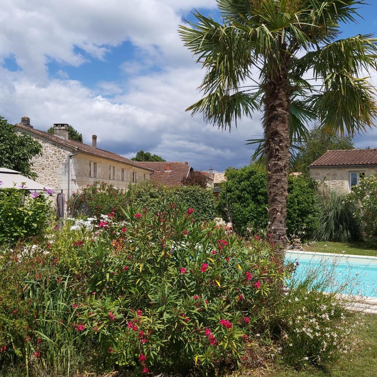 Chambres d'hôtes du Domaine de Lansac - Housity