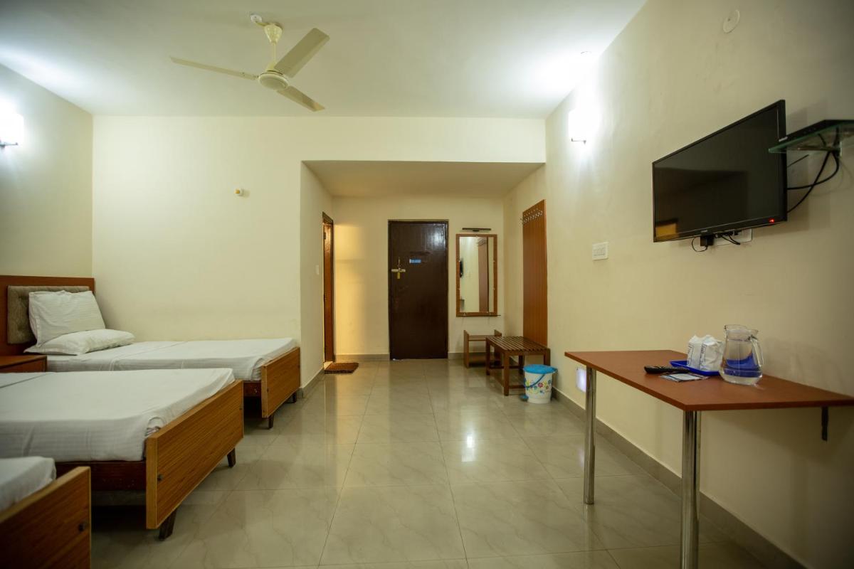 KSTDC Hotel Mayura Hoysala, Mysore - Housity