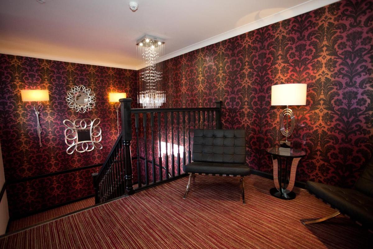 BEST WESTERN Brook - Housity