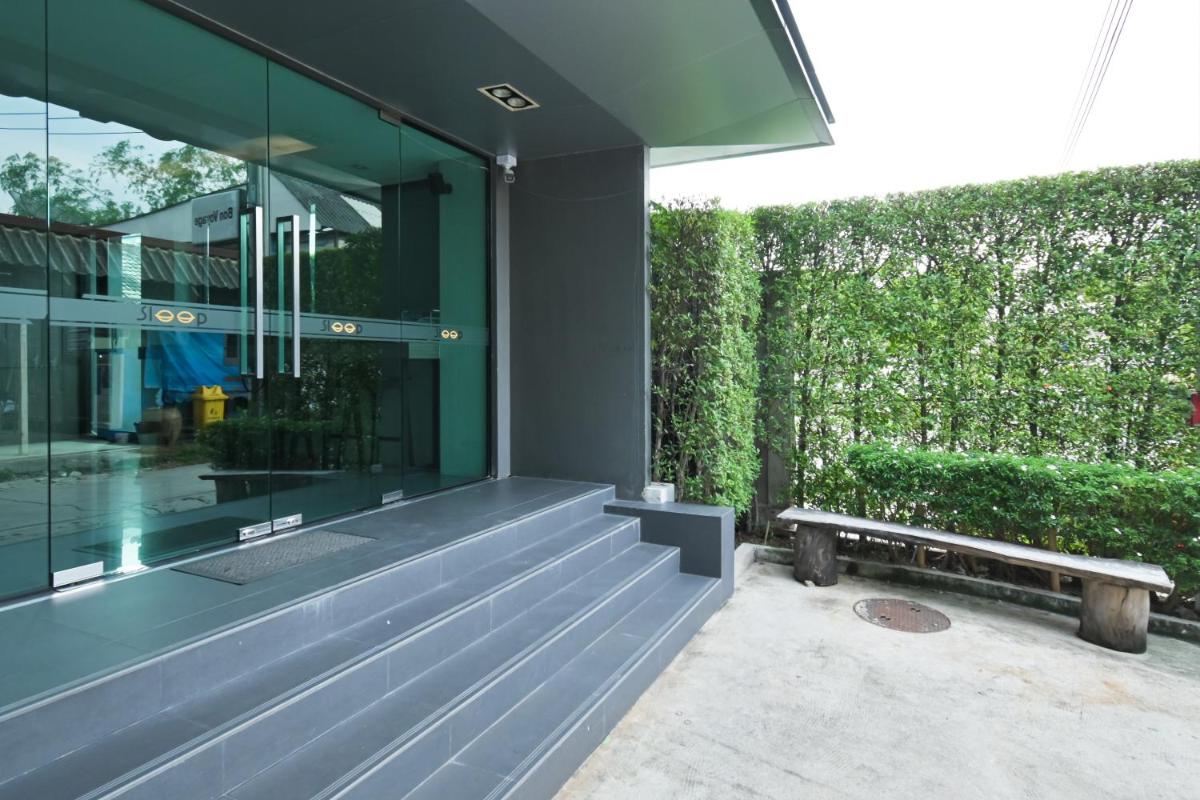 Sleep Hotel Bangkok - Housity