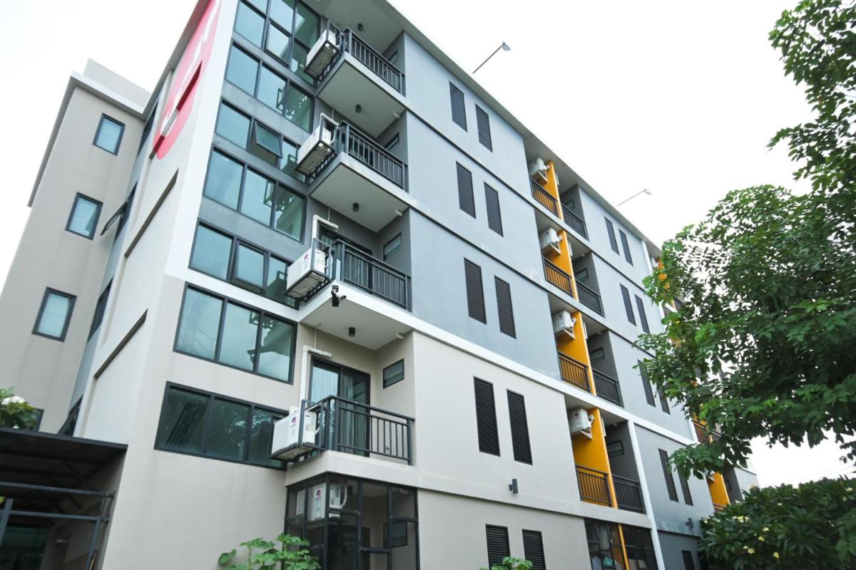 Sleep Hotel Bangkok - Housity