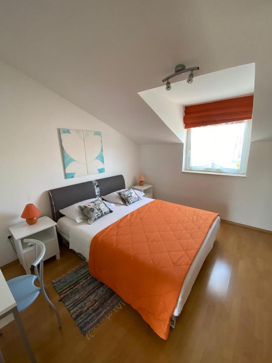 Apartments Kraljev Stanko - Housity