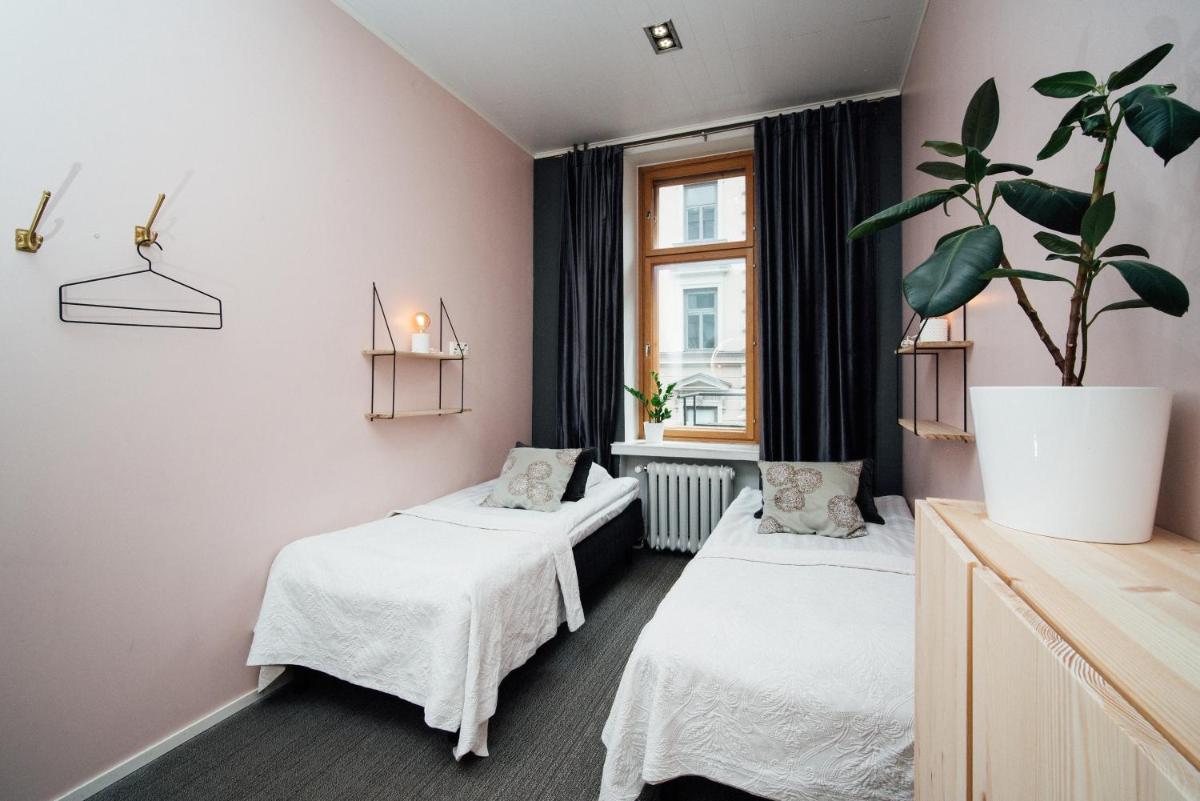 The Yard Hostel - Housity