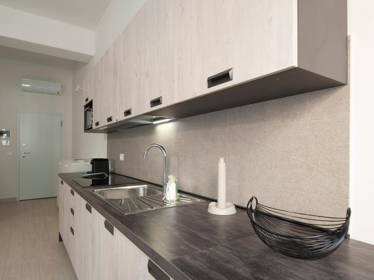 UR-NEST Dolfi - Housity