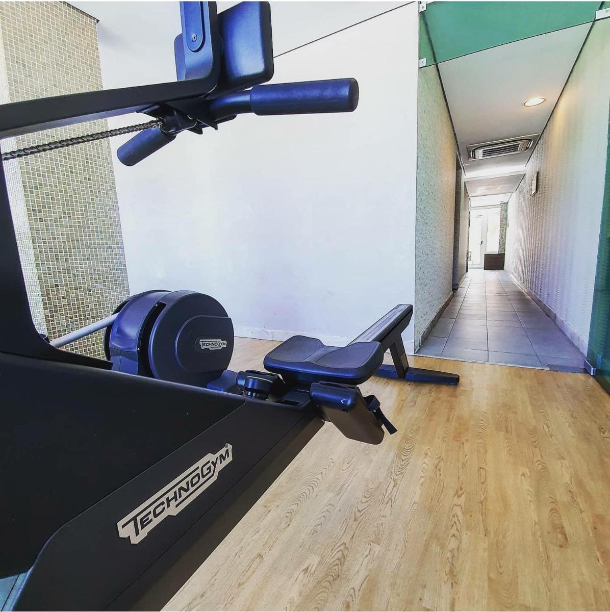 O centro de fitness e/ou as comodidades de fitness de Monte Gordo Hotel Apartamentos & Spa