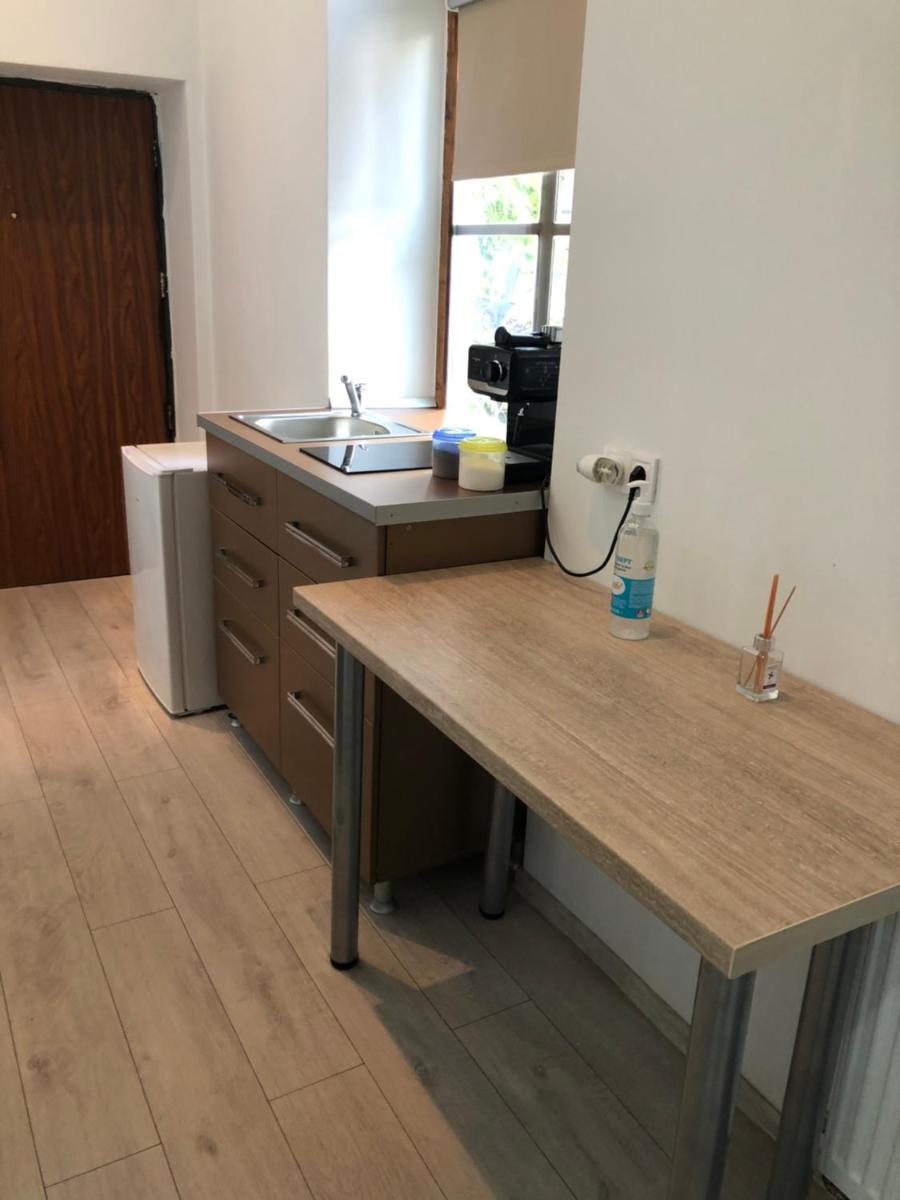 Suitetrails - Weiss Old Town Ground Floor Apartment