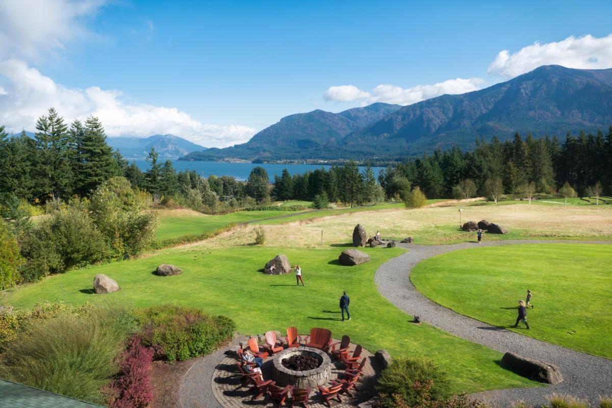 Skamania Lodge - Housity
