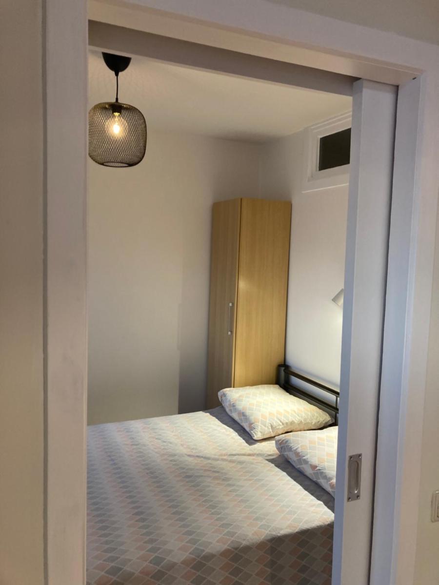 Suitetrails - Appartment Blankenberge with front sea view