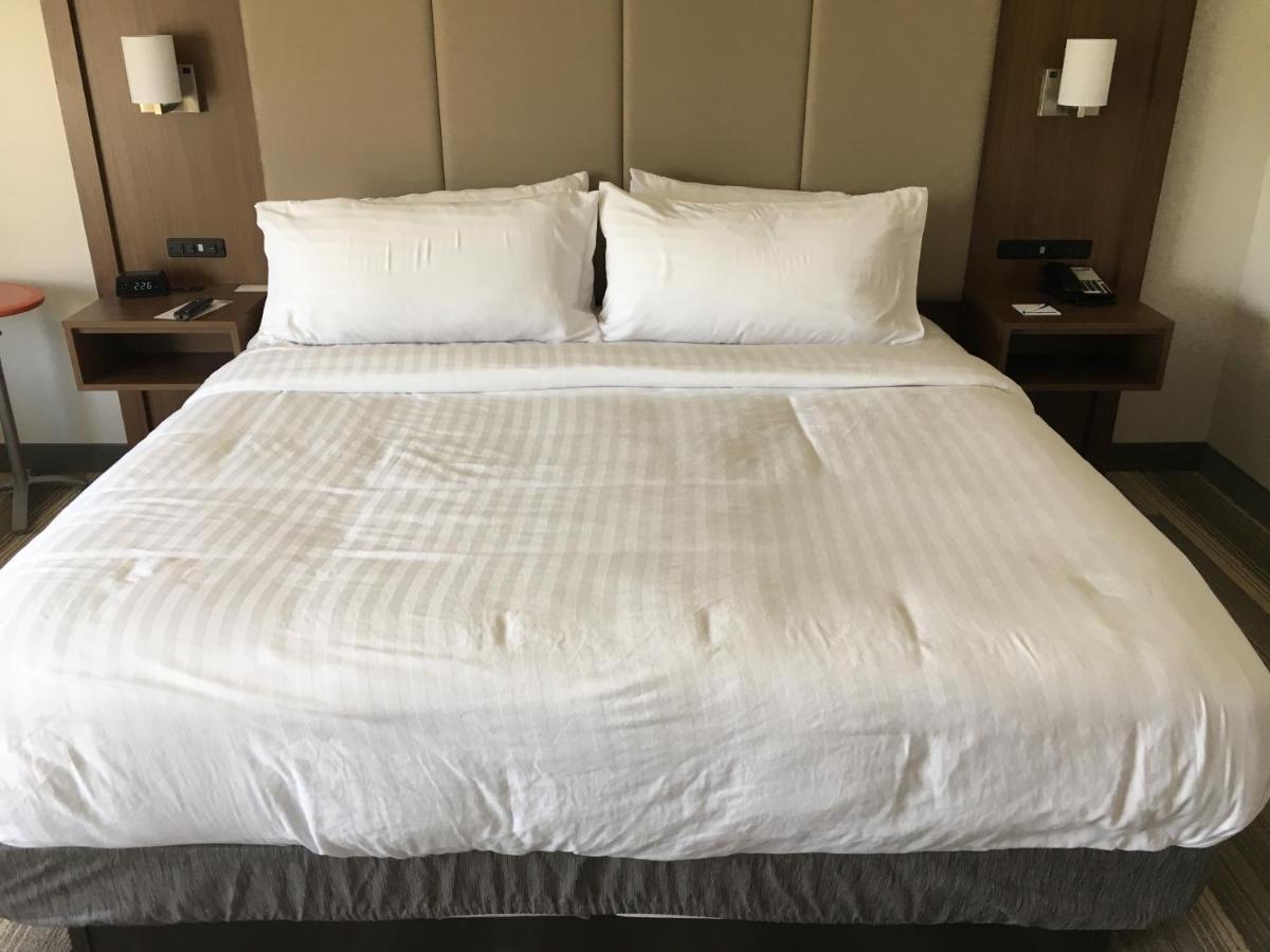 Suitetrails - Holiday Inn Express Queensbury-Lake George Area, an IHG Hotel