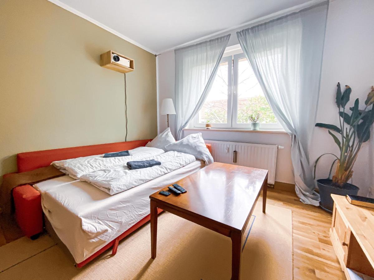 Suiteable Living- HELL, STILVOLL, KOMFORTABEL nahe Zentrum und Messe - Housity