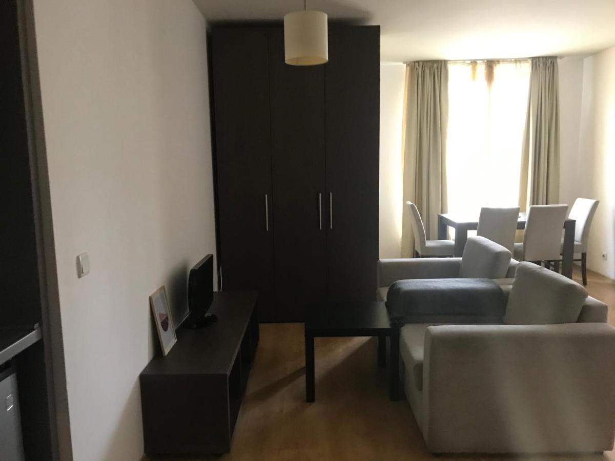 Comfort Studio Studentski Grad - Housity