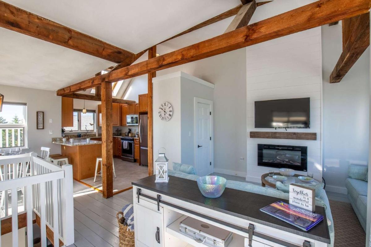 Sea Love Beach House - Housity