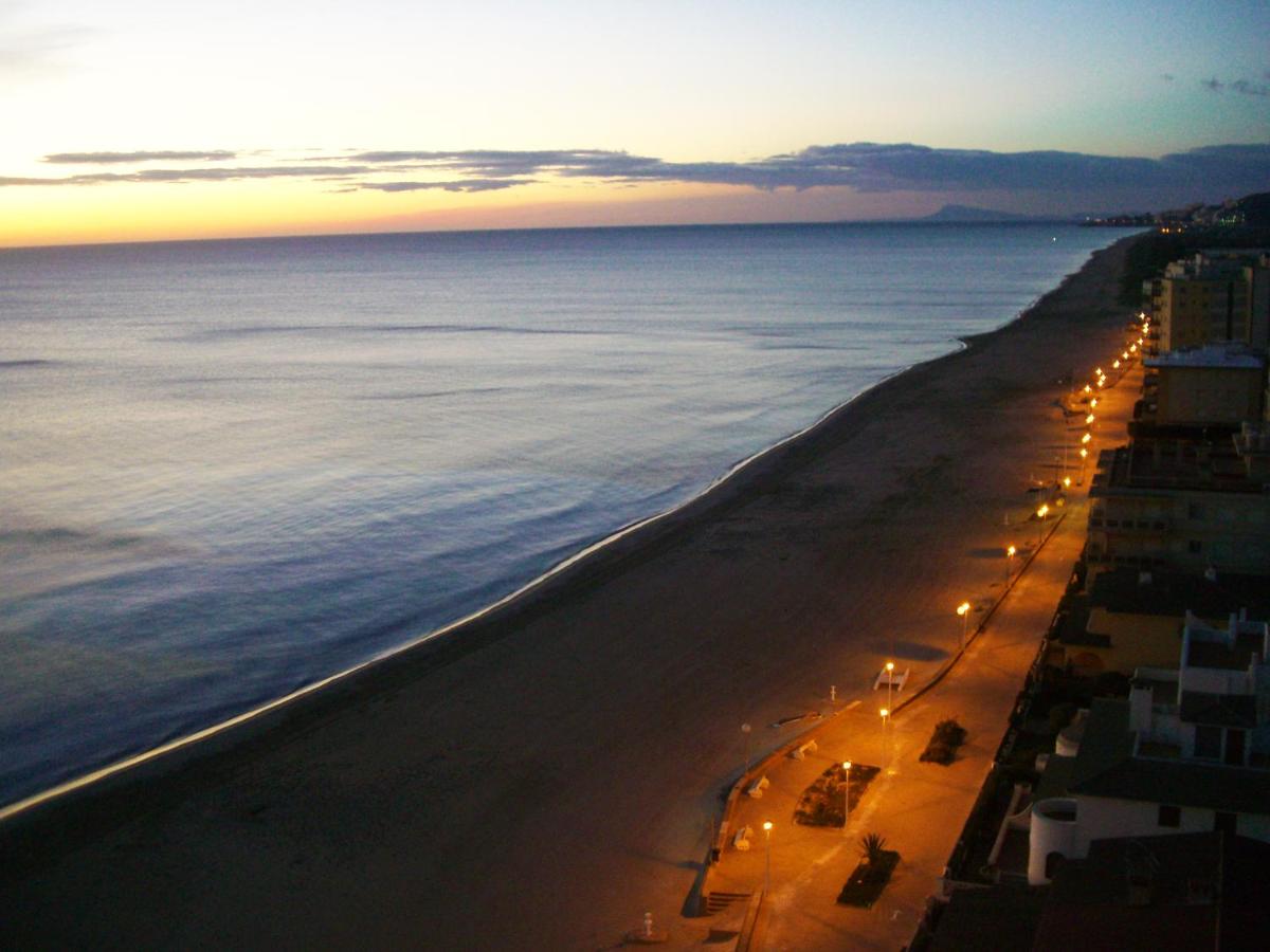 Mareny Blau, primera linea de playa - Housity