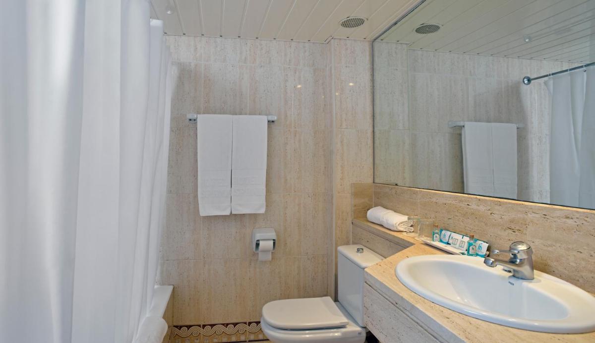 Un baño de Hotel Hispania