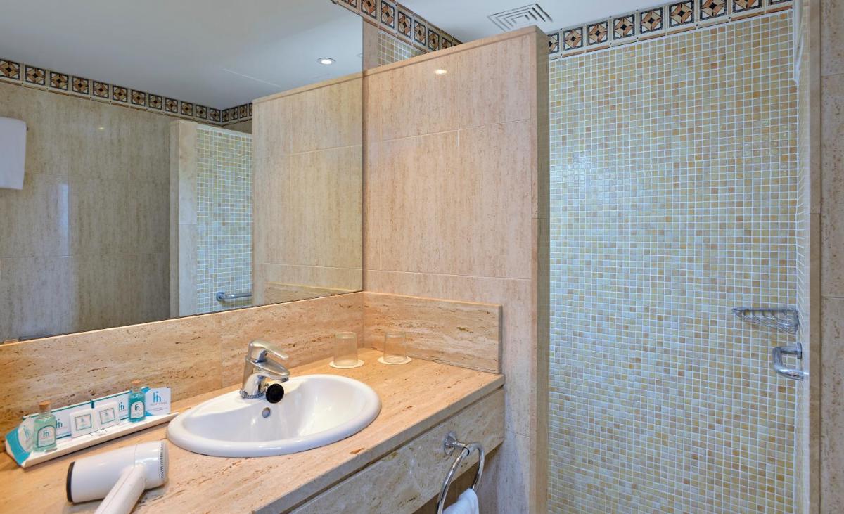 Un baño de Hotel Hispania
