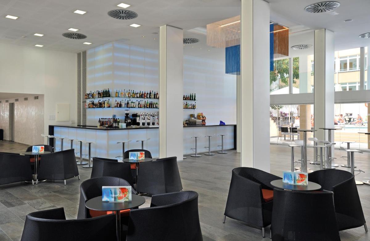 Bebidas en Hotel Hispania
