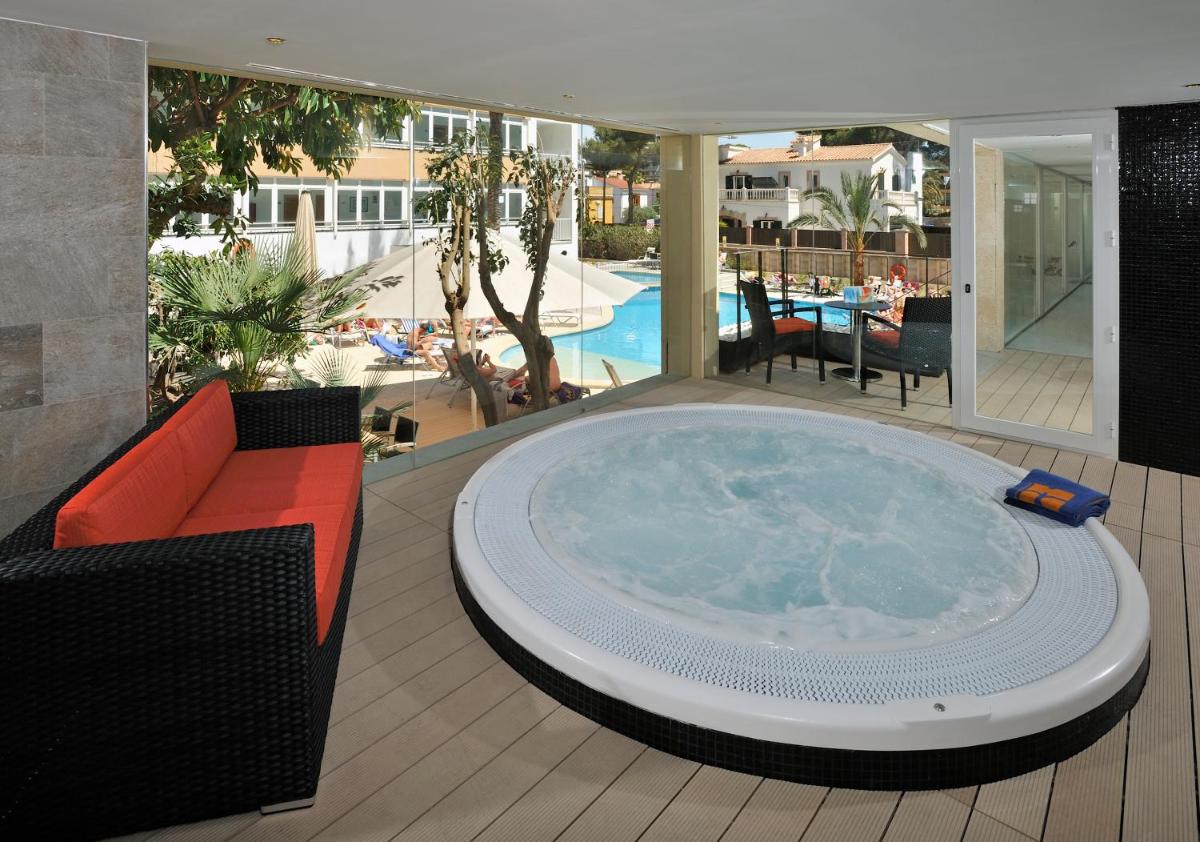 Piscina en o cerca de Hotel Hispania