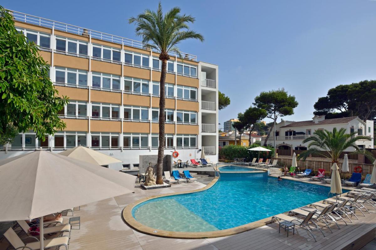 Piscina en o cerca de Hotel Hispania