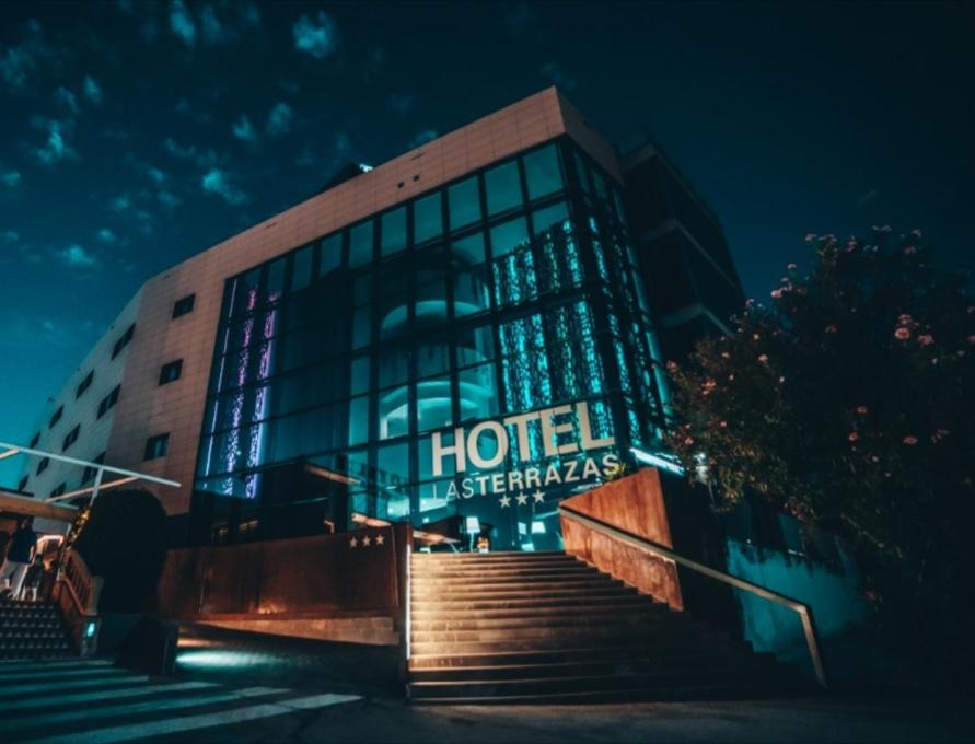 Hotel Las Terrazas & Suite - Housity