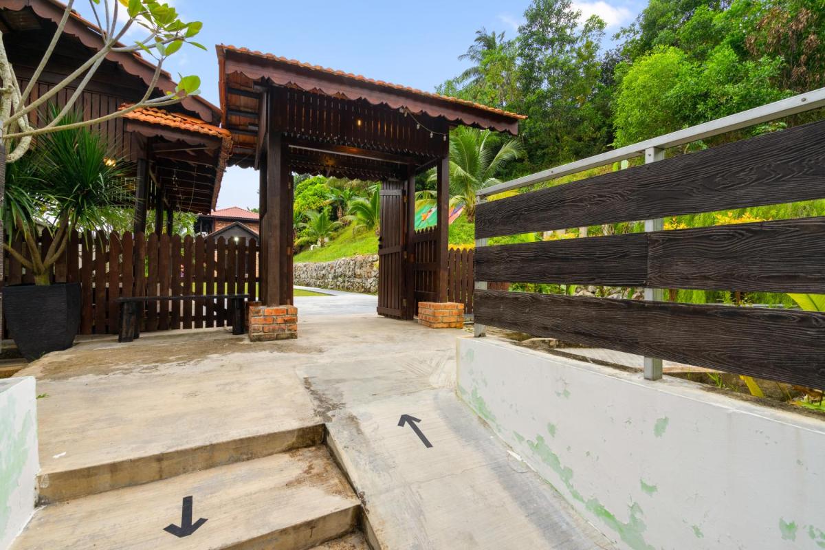 Villa Kiambang - Housity