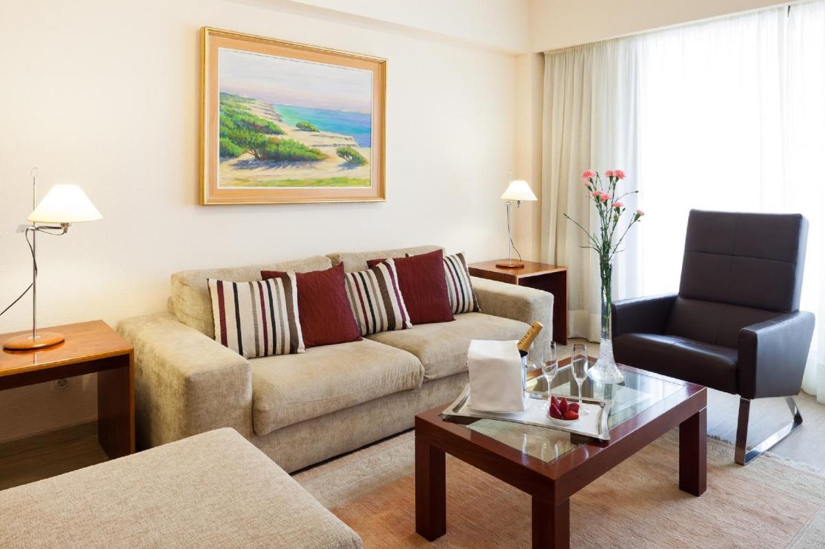 Zona de estar de Hotel Royal Plaza