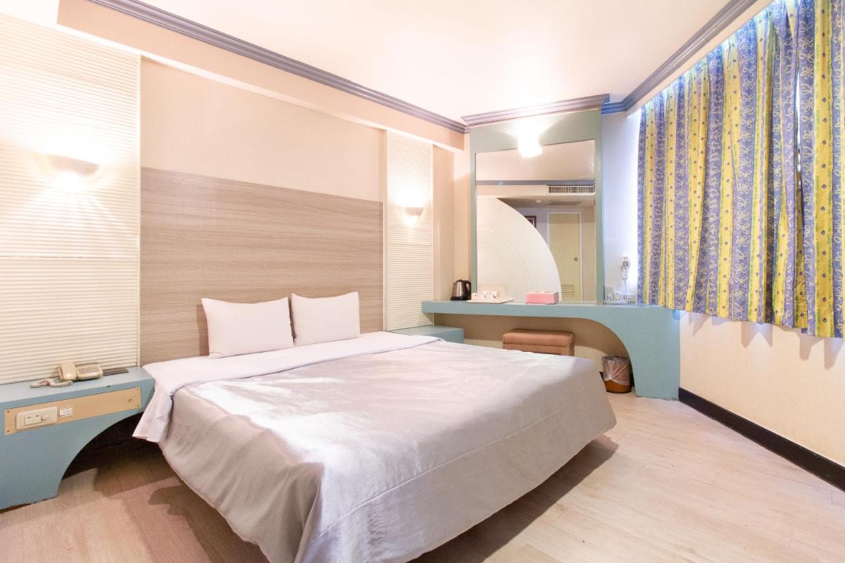 Hwa Nan Hotel - Housity
