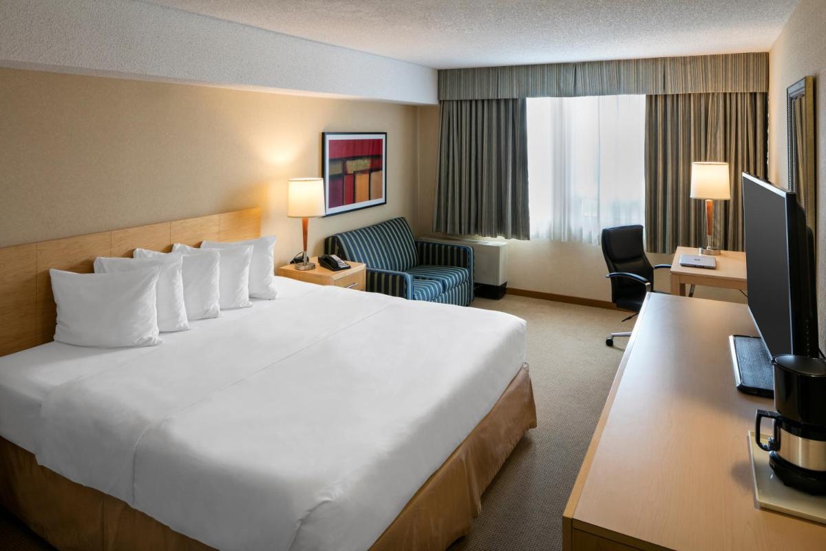 Quality Inn and Suites Montreal East - Housity