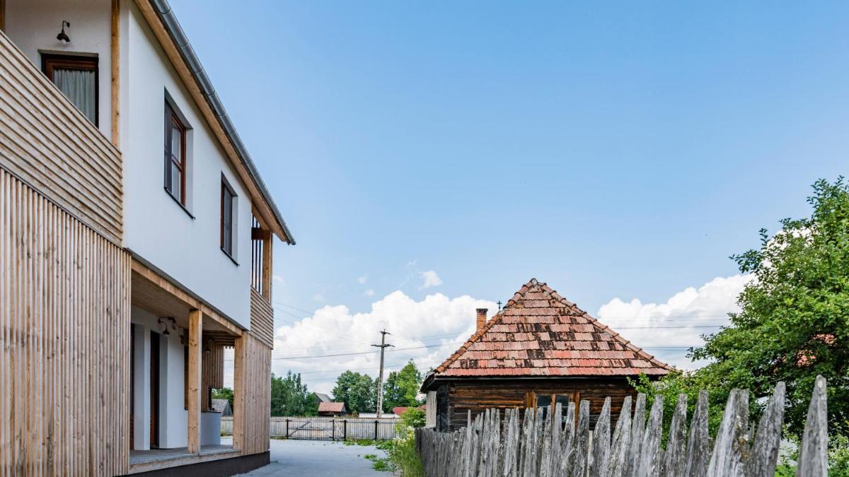 Pensiunea Agroturisticā Lukács Panzió - Housity